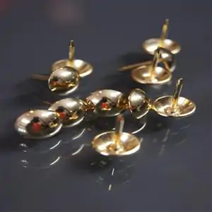 03 Gold