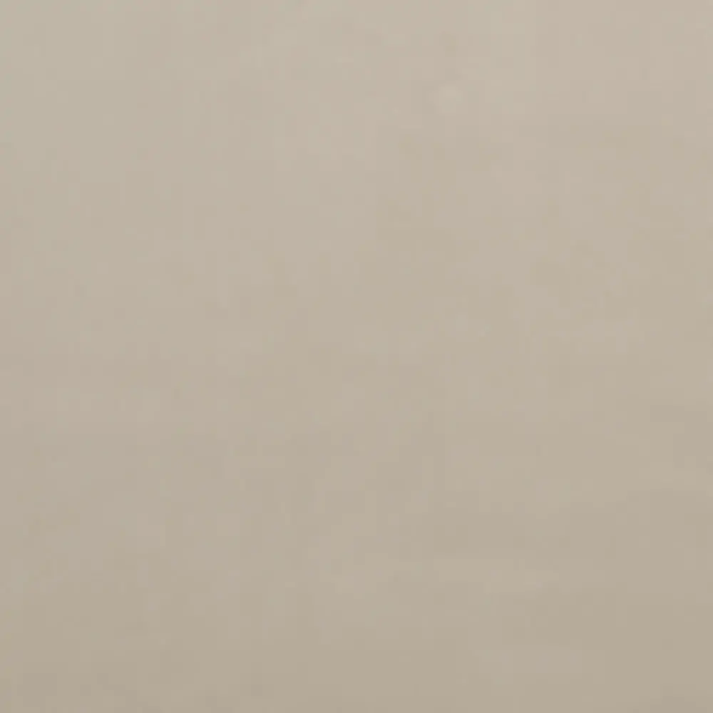 Nude 04