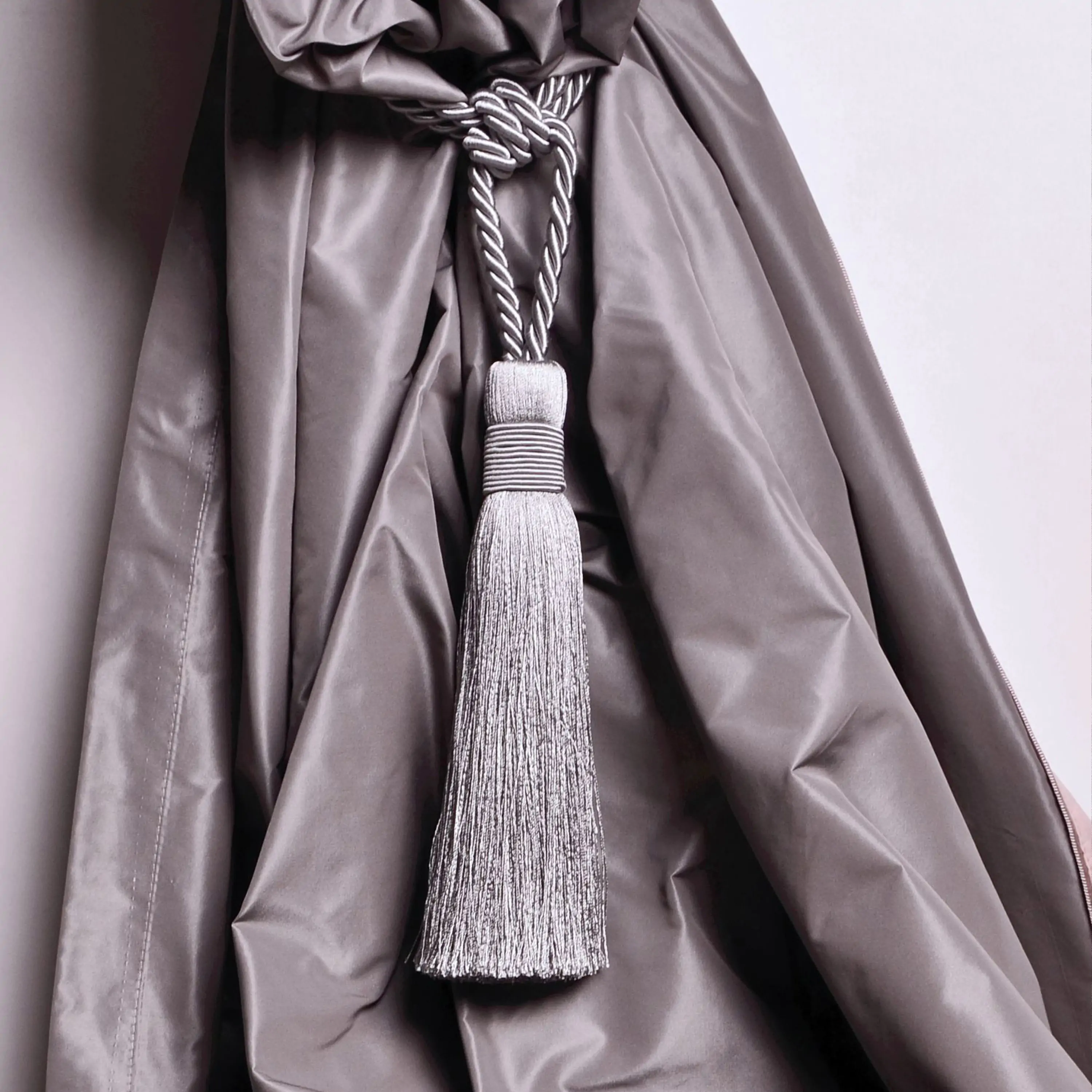 TASSEL TIEBACK 19.596 -
