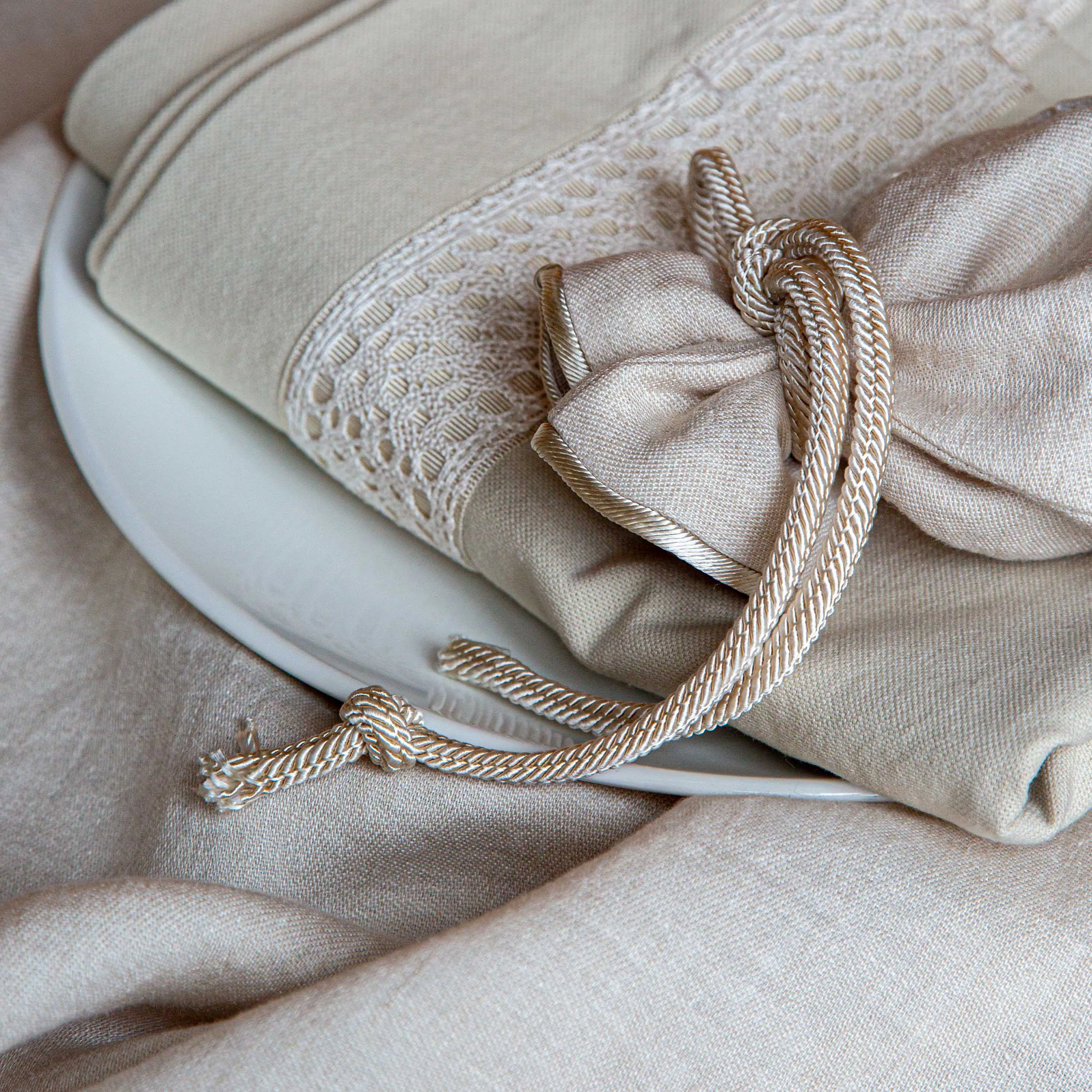 CORD 16.164/8 - 