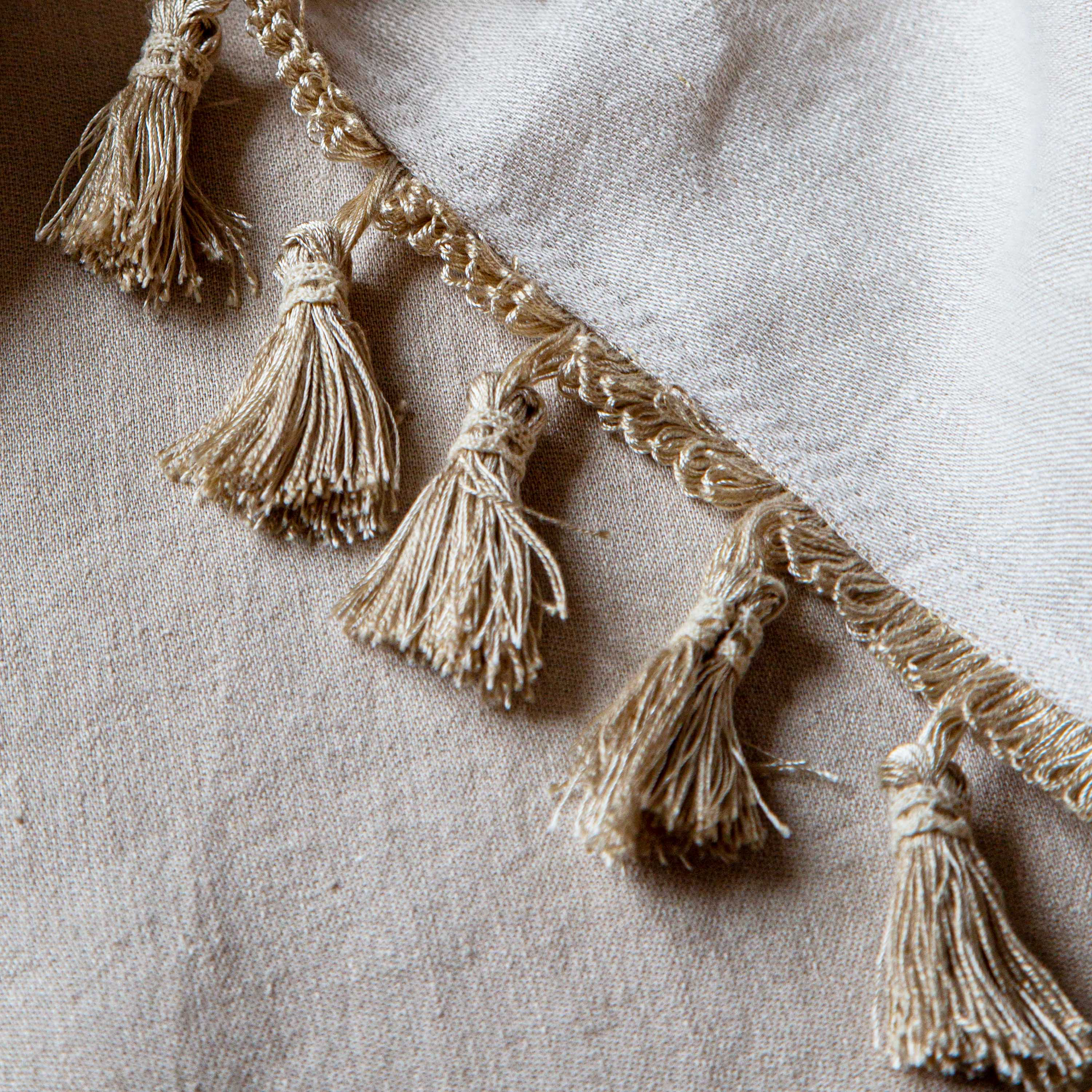 LACE TASSEL FRINGE 21.197 - 